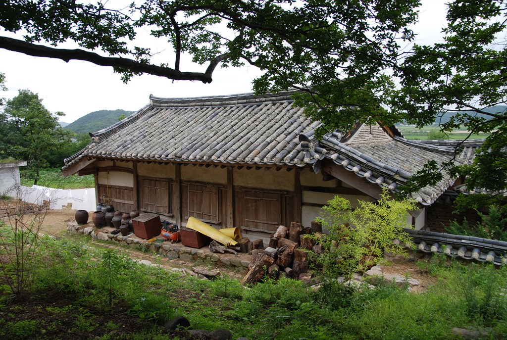 영덕충효당