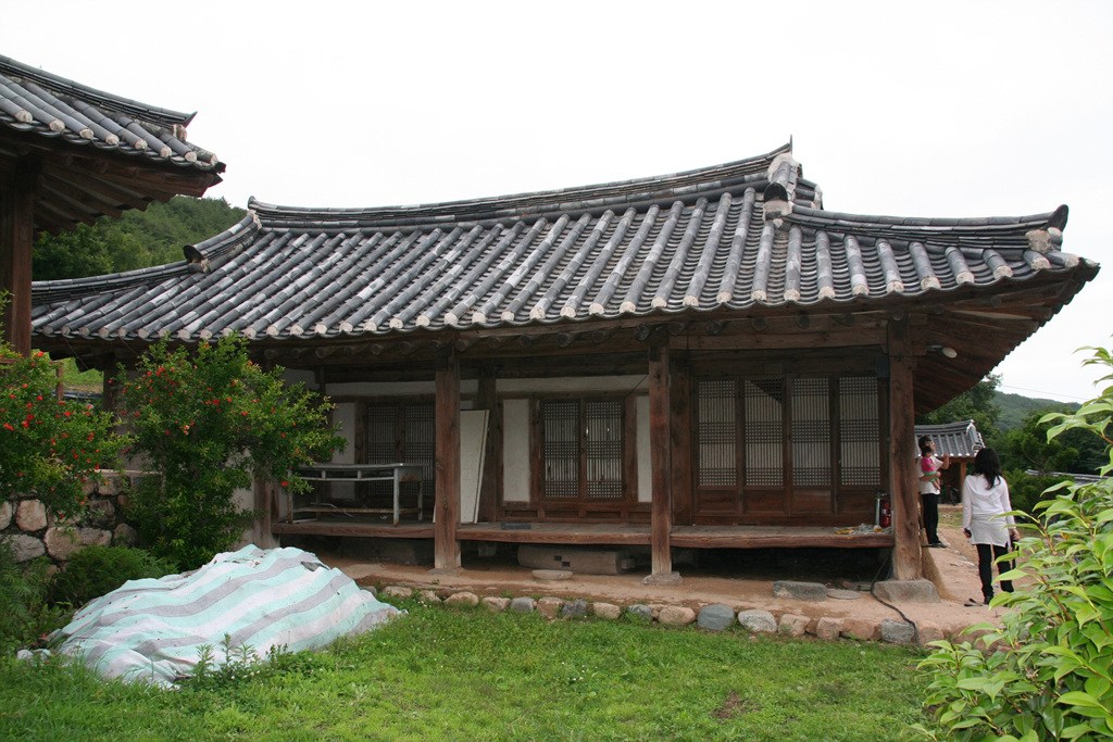 영덕충효당